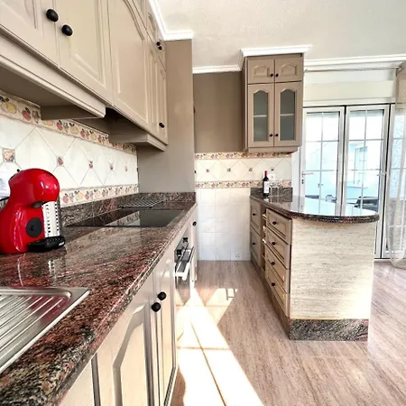 بيت للعطل Sunny House Emika In