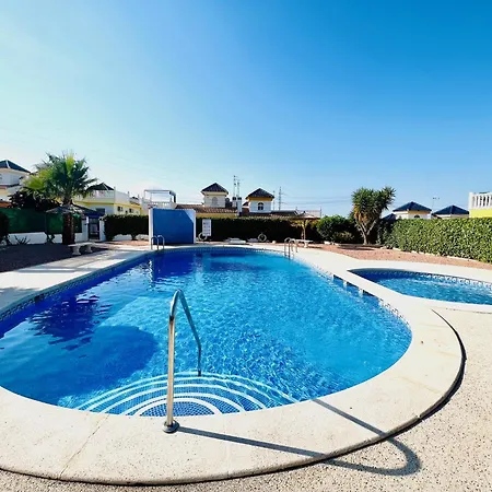 Sunny House Emika In بيت للعطل *